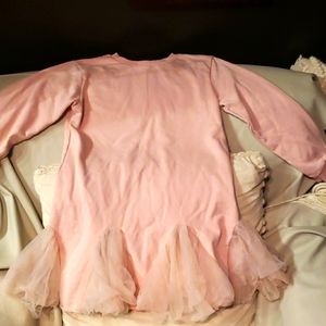 A cute pink dress from Shein that is perfectly for a cool day. Size 10.